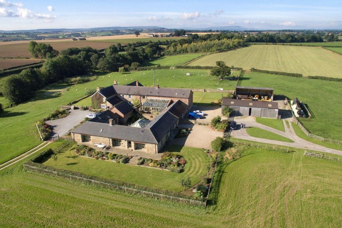 East Lodge Bedale Exterior photo